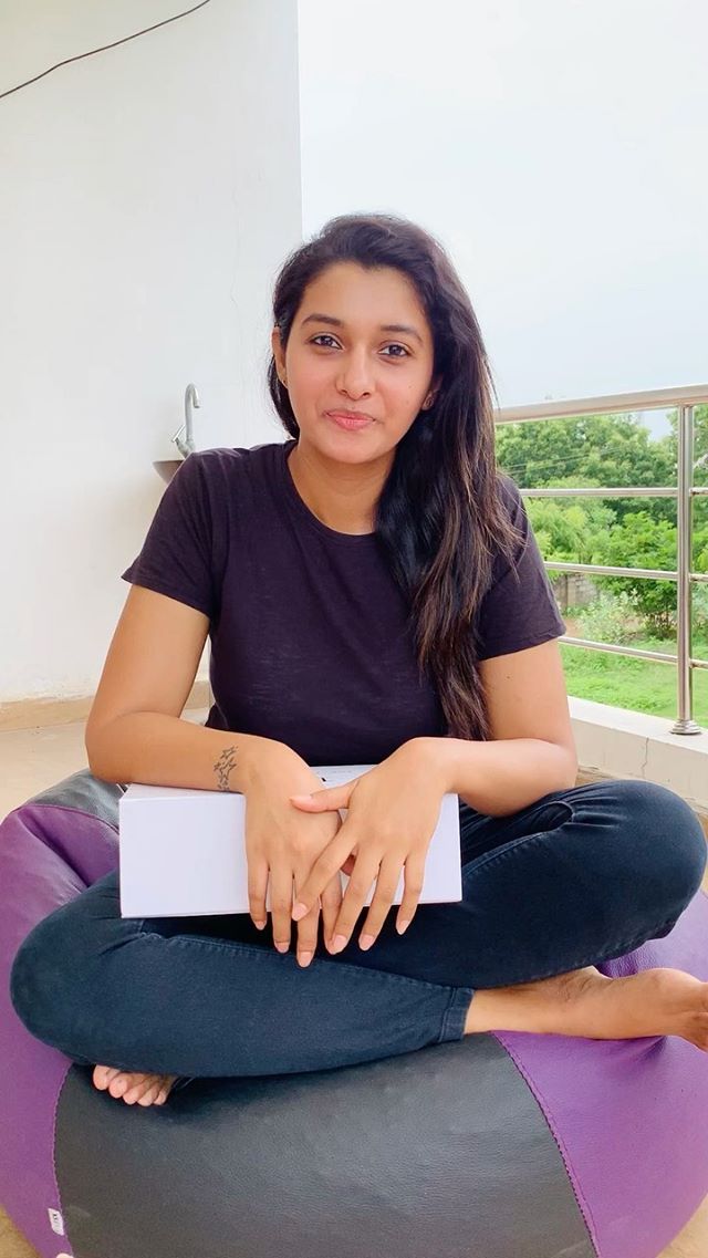 Priya indian feet